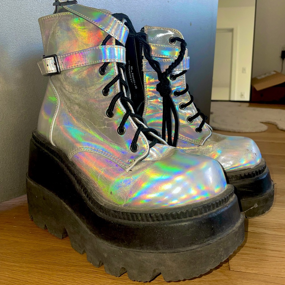 Demonia Shaker 52 Holographic Boots